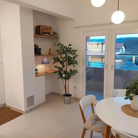 La Belavista Apartment *