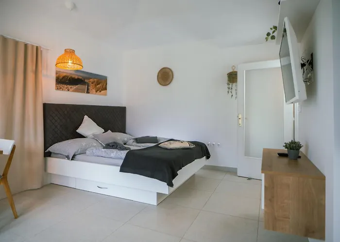 La Belavista 이졸라